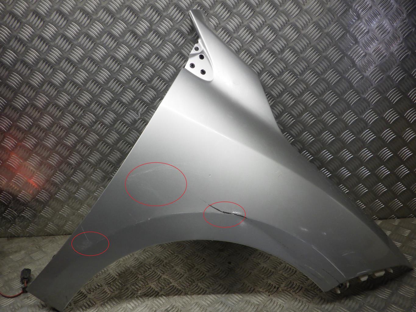 Parafango anteriore destro RENAULT MEGANE 3 PHASE 3 BREAK Diésel - 1