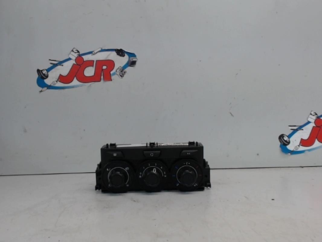 Commande chauffage CITROEN C3 2 PHASE 1 Diesel - 1