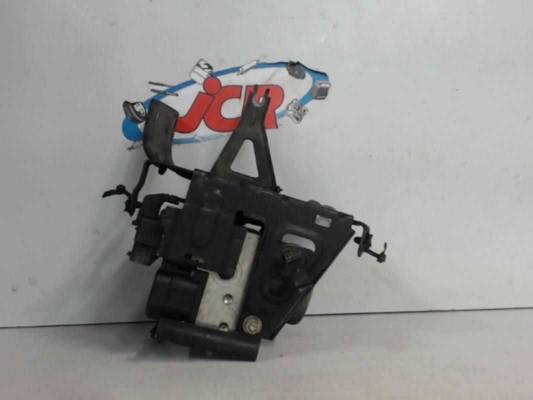 Bloc ABS (freins anti-blocage) OPEL CORSA C PHASE 1 Diesel - 1