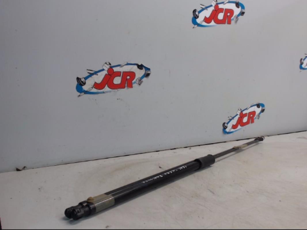 Verin de coffre SEAT TOLEDO 3 Diesel - 1