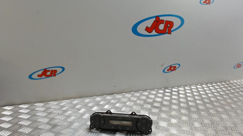 Commande chauffage FORD MONDEO 2 BREAK Diesel - 1