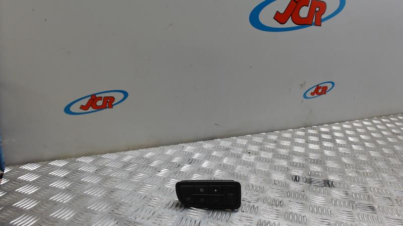 Commande de phare PEUGEOT BIPPER Diesel - 1