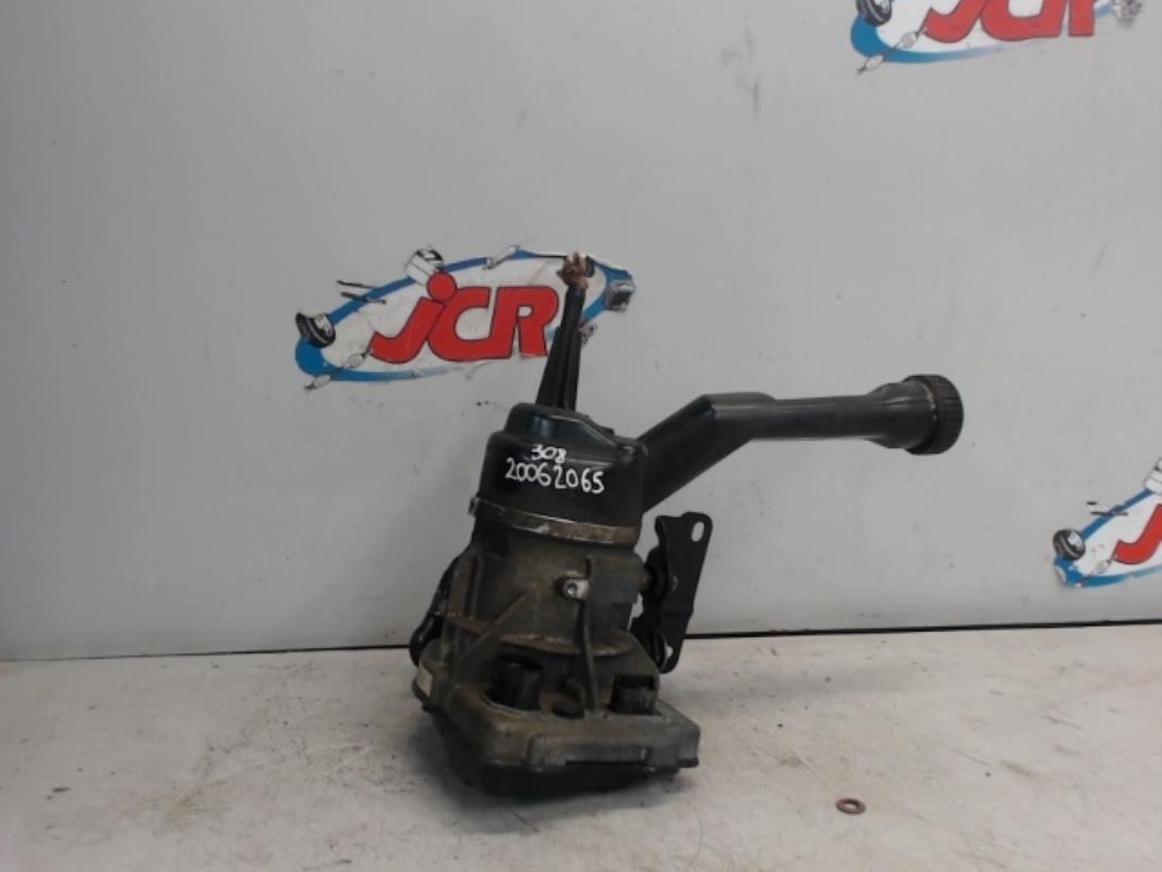 Pompe de direction PEUGEOT 308 1 PHASE 1 Diesel - 1