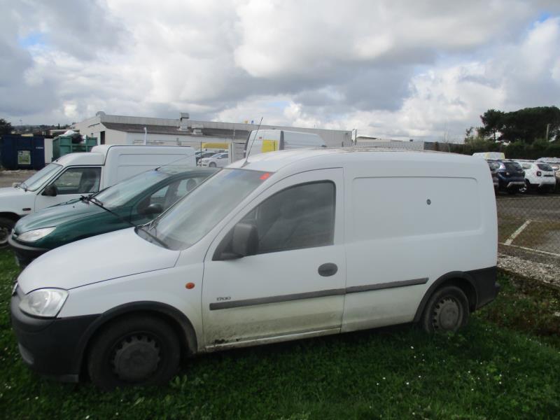 Feu arriere principal gauche (feux) OPEL COMBO C PHASE 1 Diesel - 1