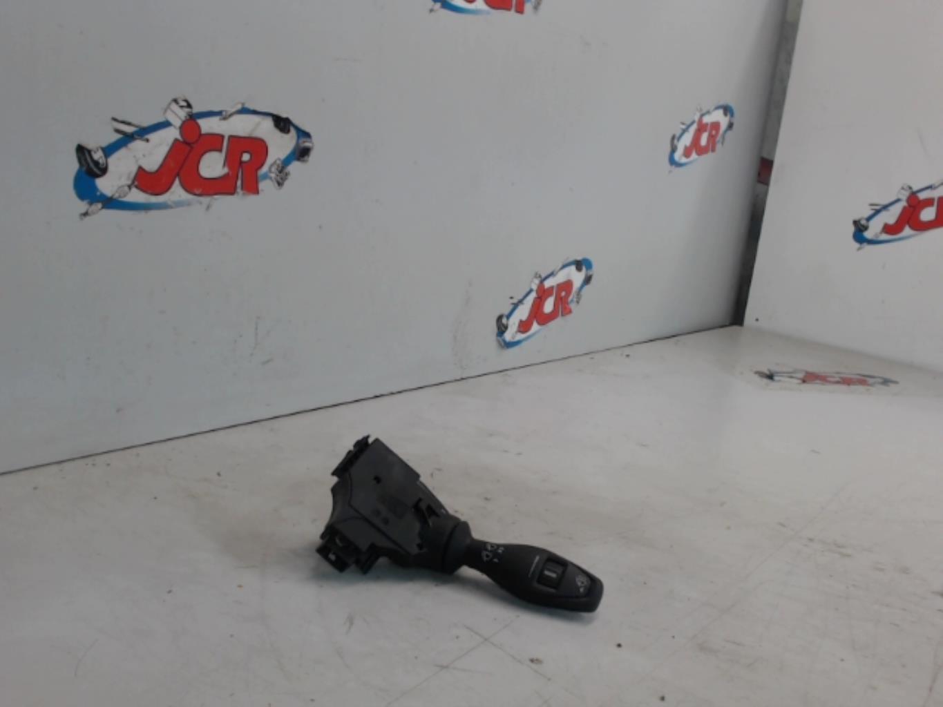 Commodo d'essuie glaces FORD FIESTA 6 PHASE 2 Essence - 1