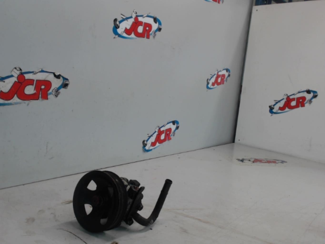 Pompe de direction HYUNDAI TRAJET Diesel - 1