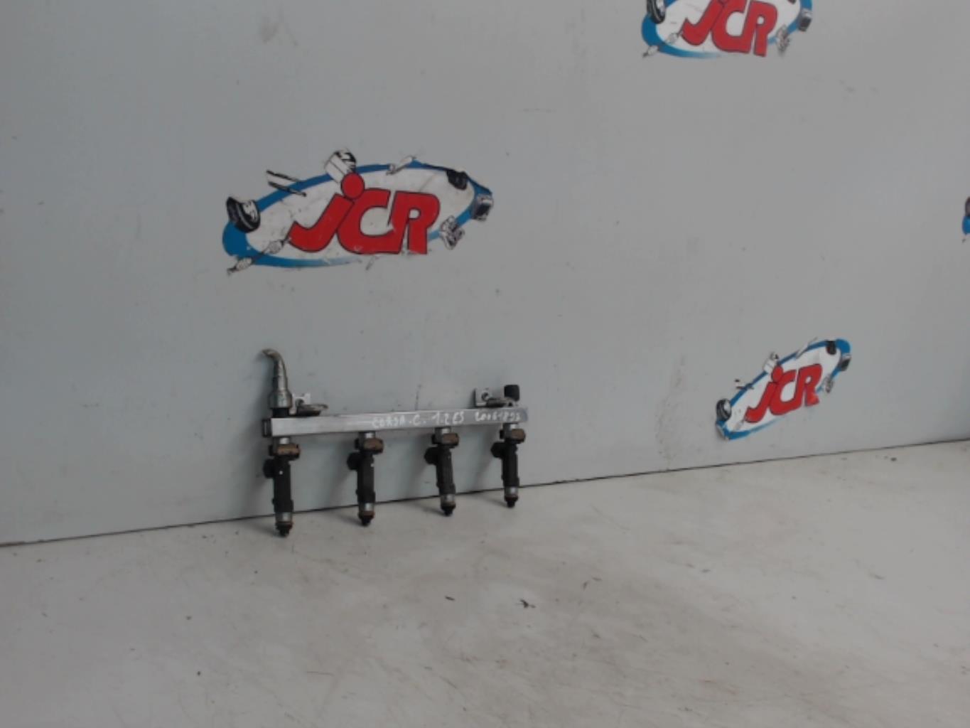 Rampe injection OPEL CORSA C PHASE 2 Essence - 1