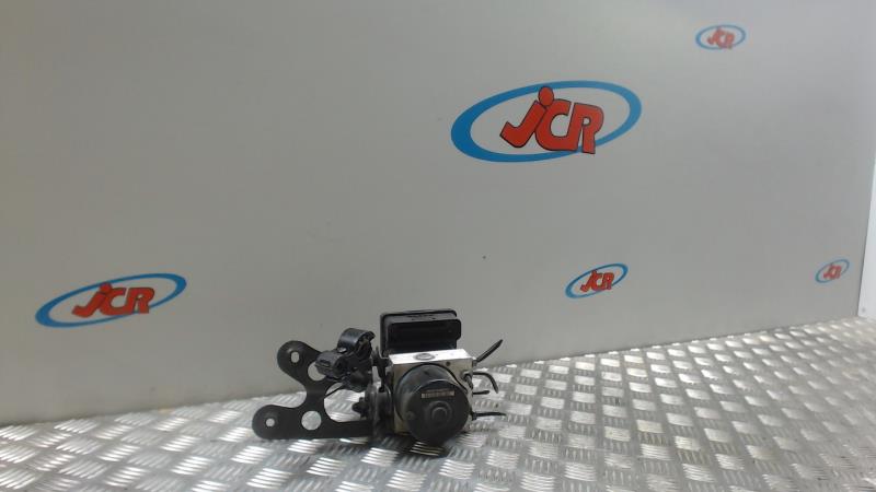 Bloc ABS (freins anti-blocage) AUDI A3 2 PHASE 1 Diesel - 1