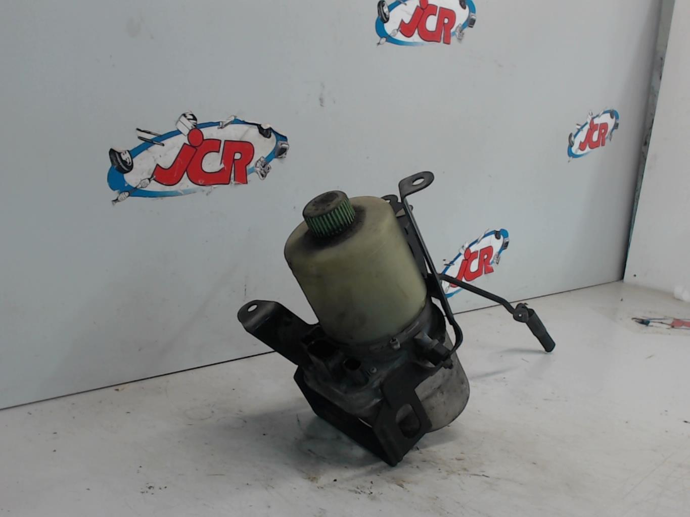 Pompe de direction SEAT IBIZA 3 PHASE 1 Essence - 1