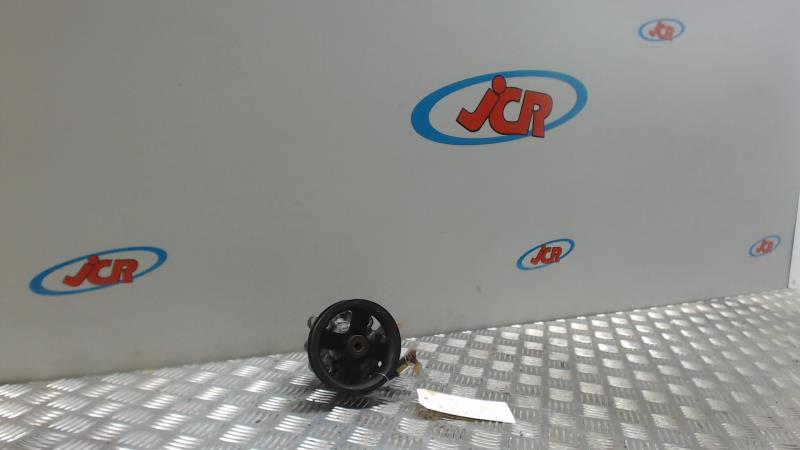 Pompe de direction TOYOTA COROLLA VERSO 1 Diesel - 1