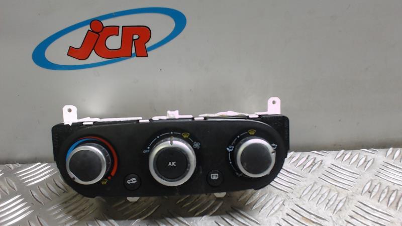 Commande chauffage RENAULT CLIO 4 PHASE 1 Diesel - 1