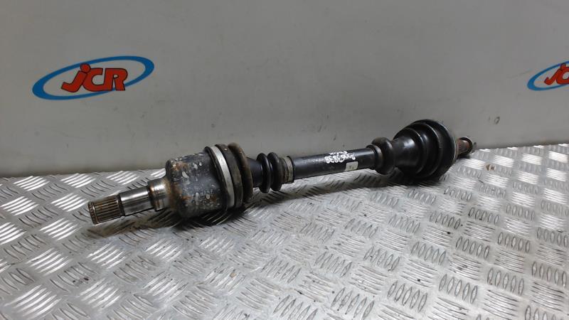 Cardan gauche (transmission) FORD FOCUS 1 BREAK Diesel - 1