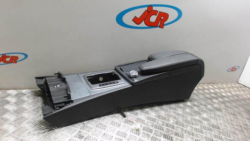 Console central (interieur plastique) MERCEDES CLASSE C 204 PHASE 1 Diesel - 1