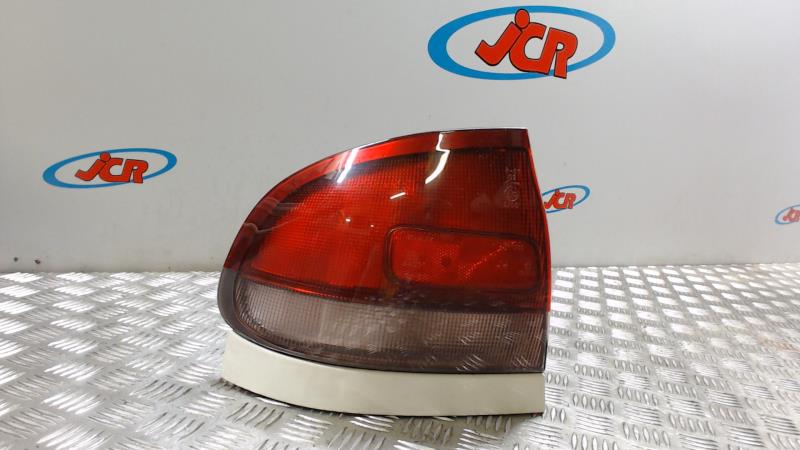 Feu arriere principal gauche (feux) MAZDA 626 3  - 1