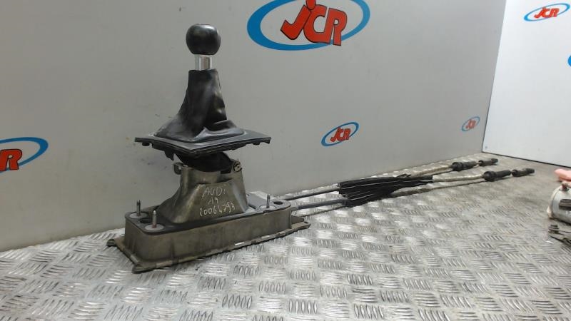Selecteur boite de vitesse AUDI A3 2 PHASE 1 Diesel - 1