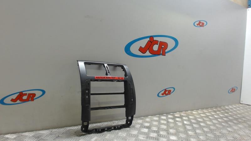 Facade autoradio PEUGEOT EXPERT 2  - 1