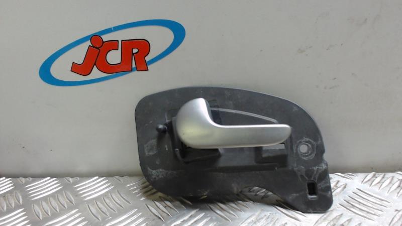 Poignee interieur avant gauche OPEL CORSA C PHASE 1 Diesel - 1