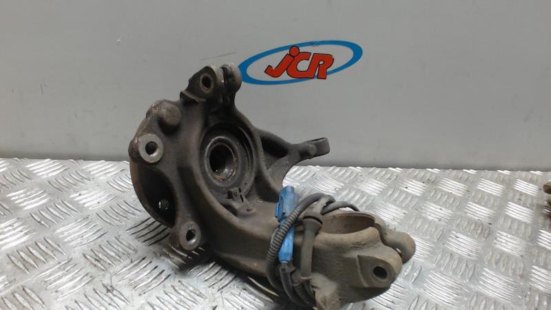 Moyeu avant gauche CITROEN C2 PHASE 1 Essence - 1