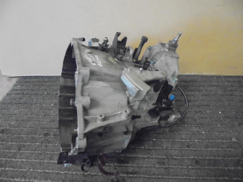 Boite de vitesses NISSAN X-TRAIL 3 PHASE 1 Diesel - 1