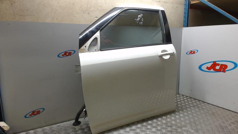 Porte avant gauche SUZUKI SWIFT 3 Diesel - 1