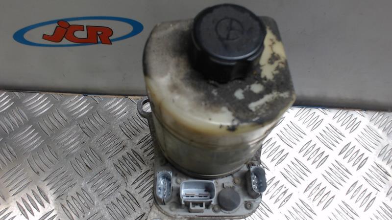 Pompe de direction FORD FOCUS 2 PHASE 1 BREAK Diesel - 1