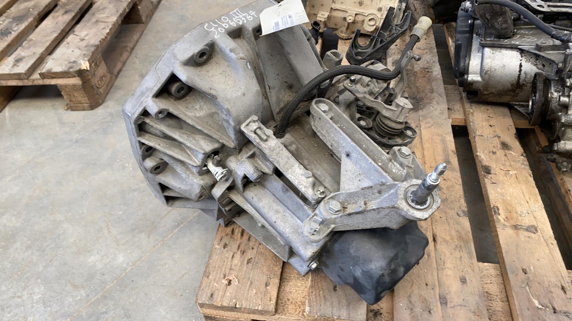 Boite de vitesses RENAULT CLIO 3 PHASE 2 Diesel - 1
