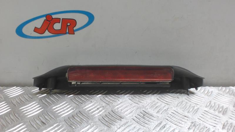 Feu arriere stop central FIAT PANDA 2 Essence - 1
