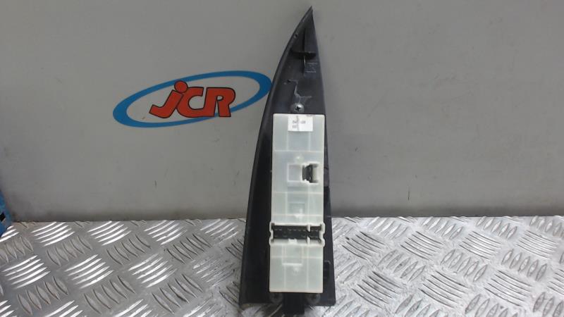 Interrupteur de leve vitre NISSAN NOTE 1 PHASE 1 Diesel - 1