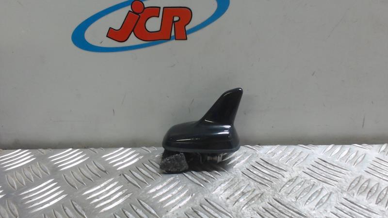 Antenne VOLKSWAGEN GOLF 7 phase 2 Essence - 1