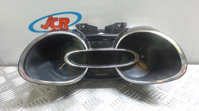 Compteur RENAULT CLIO 4 PHASE 1 Diesel - 1