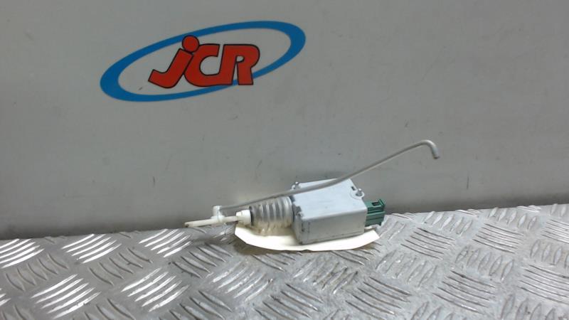Fermeture centralisee coffre AUDI A2 Essence - 1