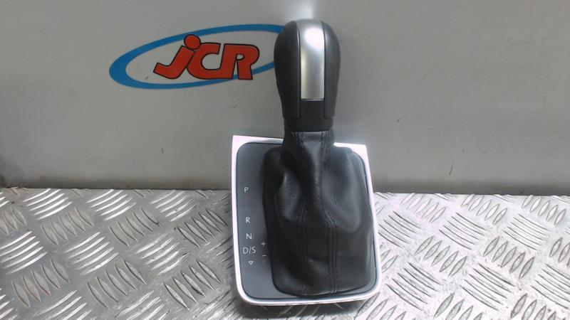 Pommeau de vitesses VOLKSWAGEN GOLF 7 phase 2 Essence - 1