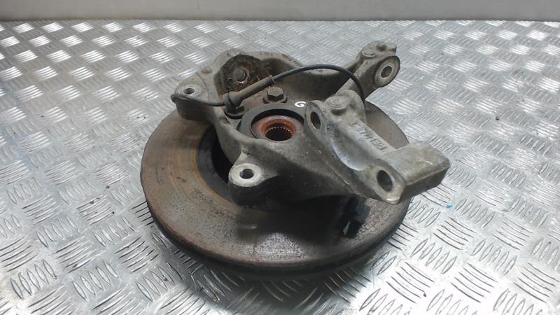 Moyeu avant gauche RENAULT LAGUNA 3 PHASE 1 Diesel - 1