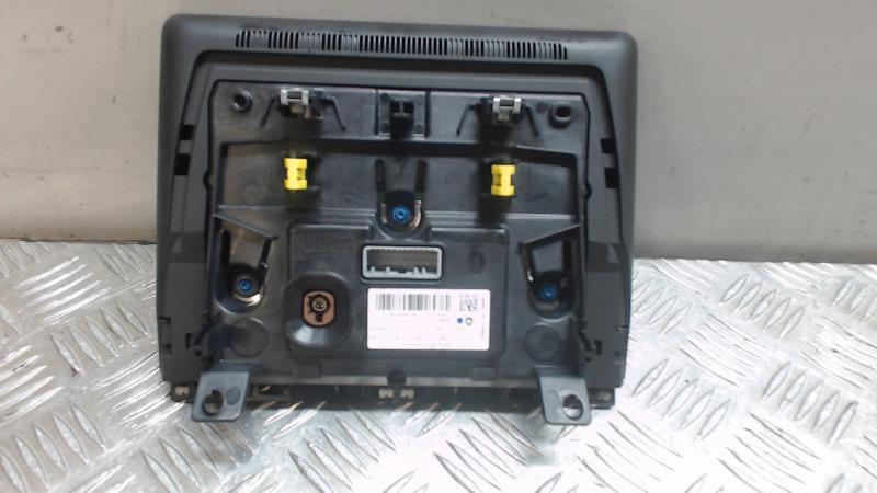 Ecran GPS RENAULT CLIO 5  - 1