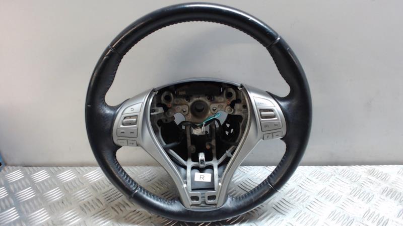 Volant NISSAN X-TRAIL 3 PHASE 1 Diesel - 1