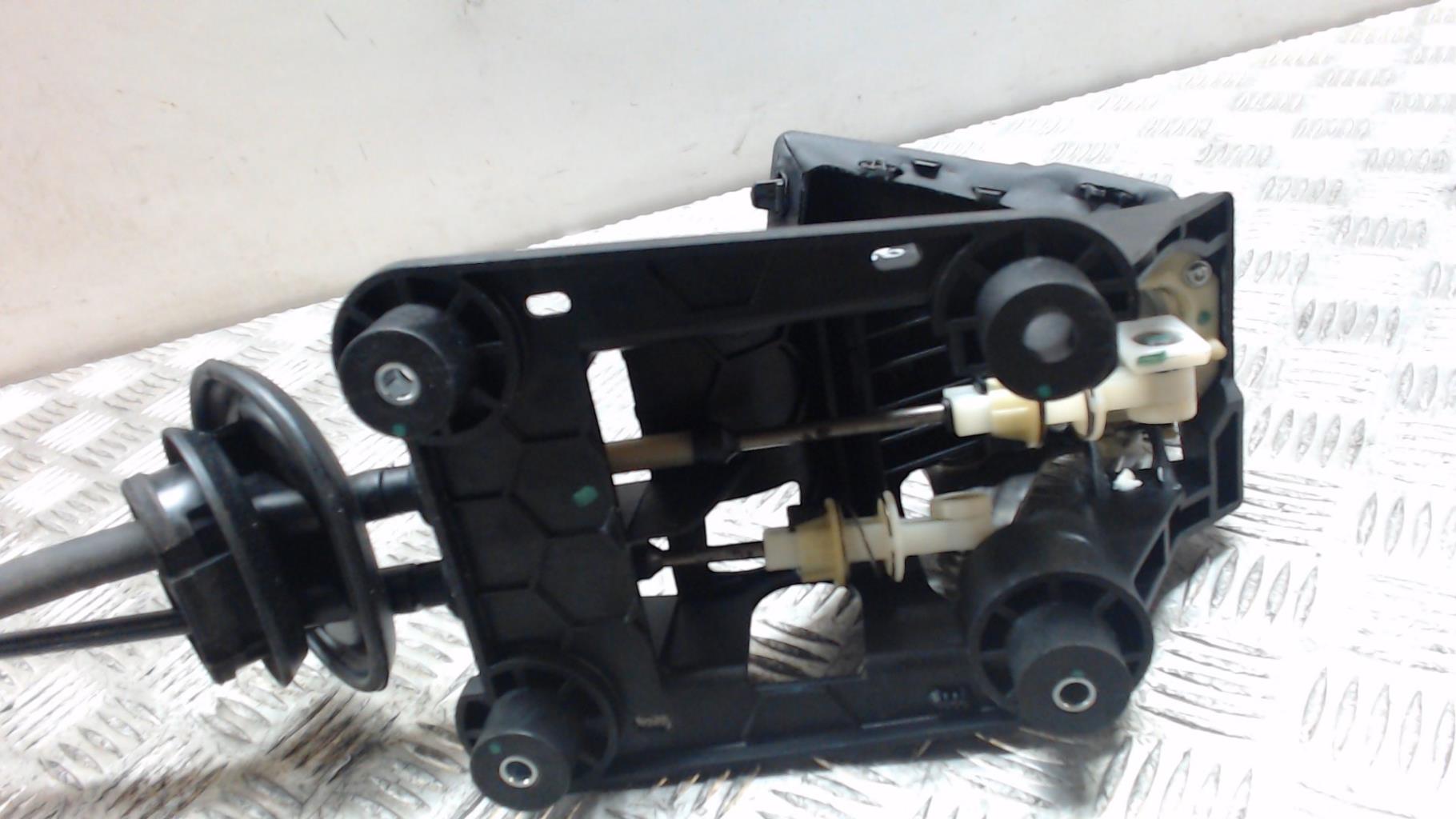 Levier de vitesses PEUGEOT 208 1 PHASE 2  - 1