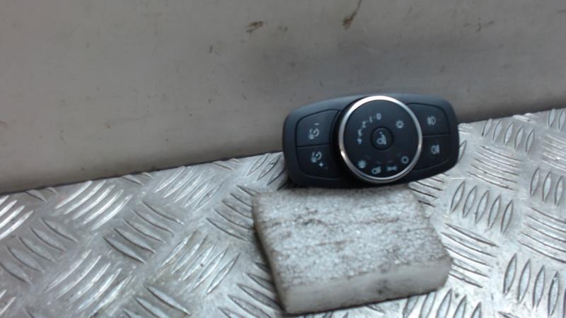 Commande de phare FORD FIESTA 7  - 1