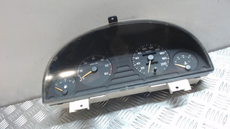 Compteur PEUGEOT 806 Diesel - 1
