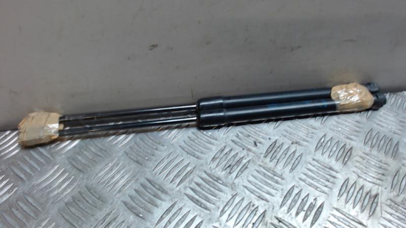 Verin de coffre OPEL CORSA C PHASE 1  - 1
