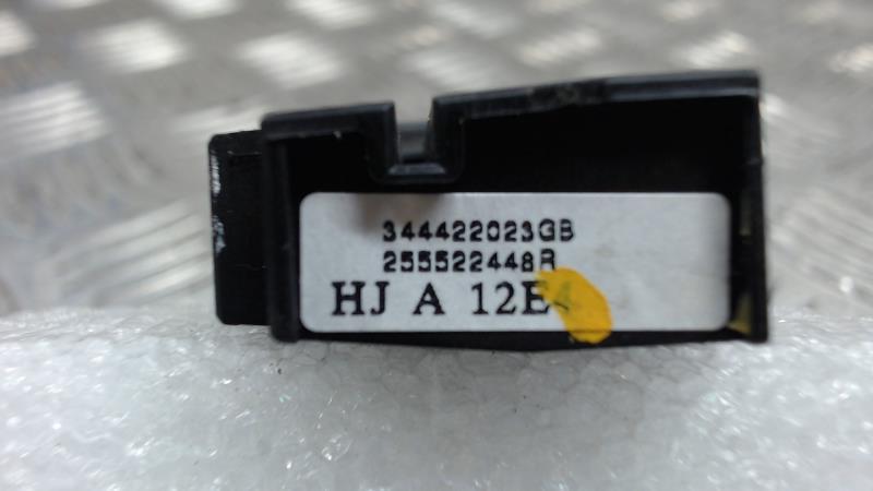 Commande autoradio RENAULT CLIO 4  - 1