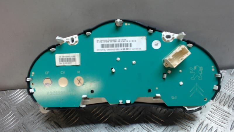 Compteur CITROEN C3 2 PHASE 1 Diesel - 1