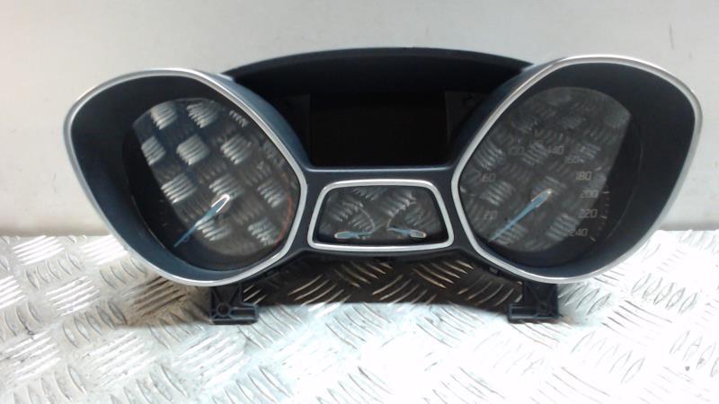 Compteur FORD FOCUS 3 PHASE 1 BREAK  - 1