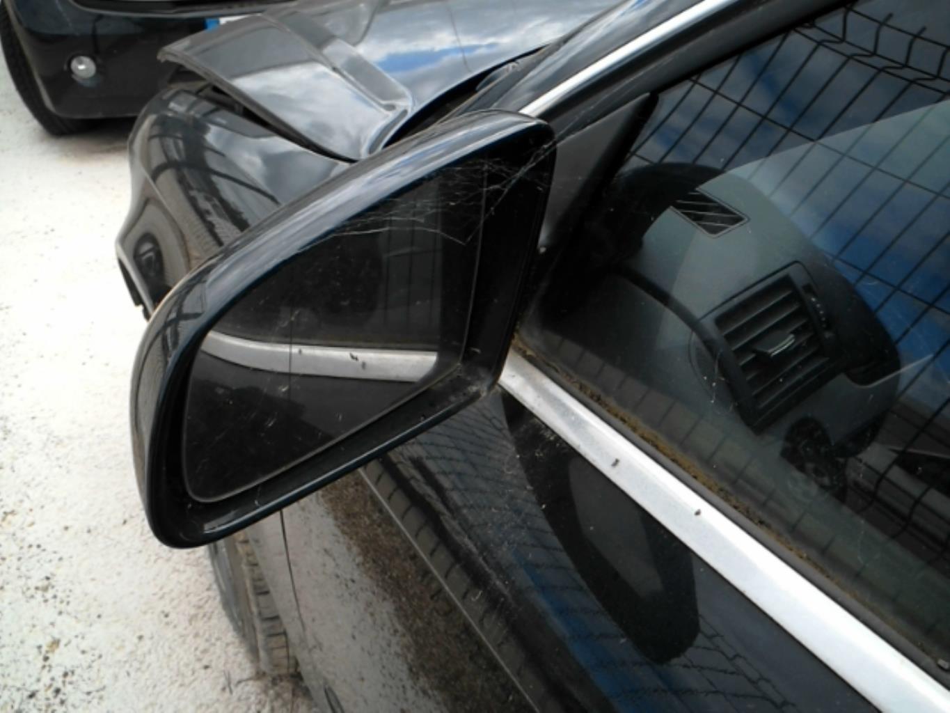 Retroviseur gauche AUDI A4 2  - 1
