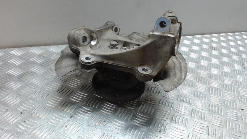 Moyeu avant droit BMW SERIE 1 E87 PHASE 2 Diesel - 1