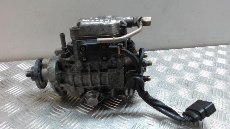 Pompe à injection VOLKSWAGEN POLO 4 PHASE 1 Diesel - 1