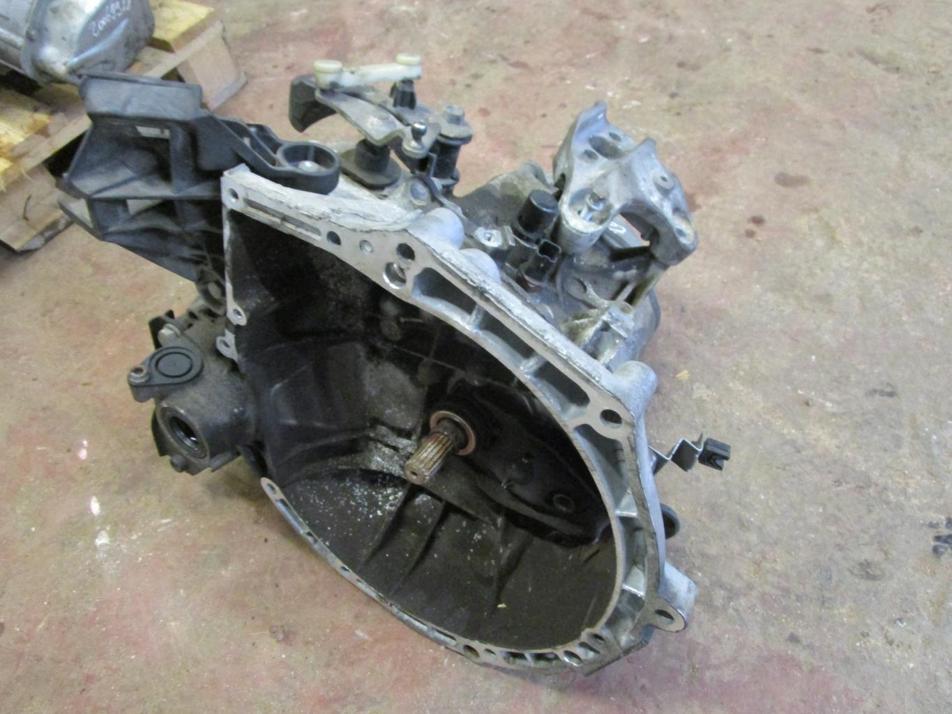Boite de vitesses PEUGEOT 208 1 PHASE 1 Essence - 1