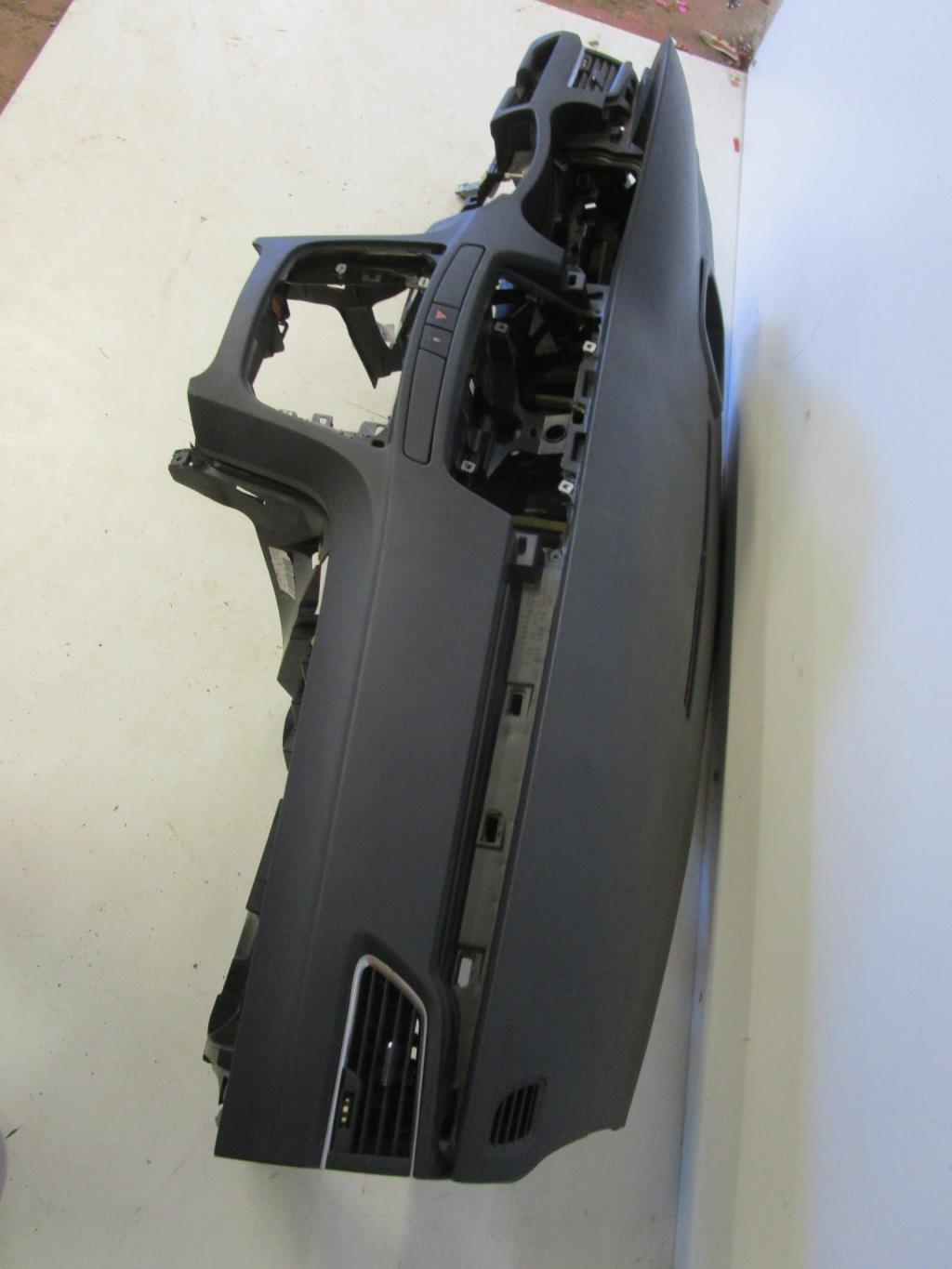 Planche de bord complete PEUGEOT 508 1 PHASE 1 Diesel - 1