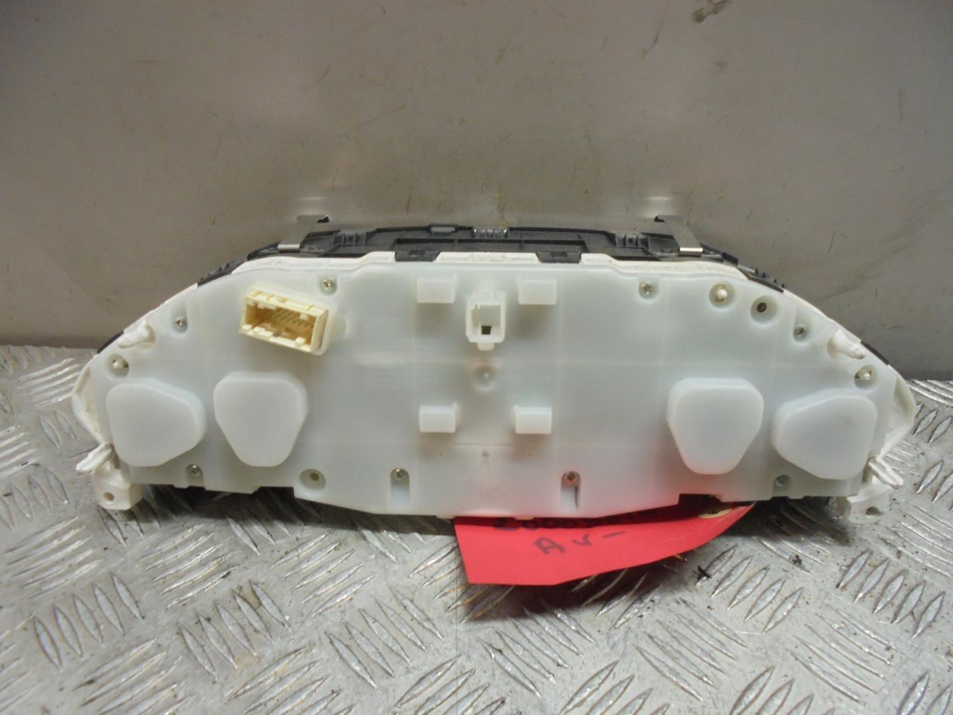 Compteur PEUGEOT 208 1 PHASE 1 Essence - 1