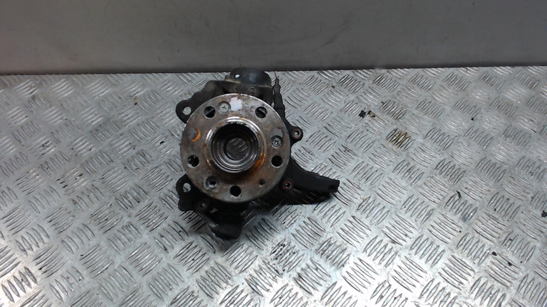 Moyeu avant droit SEAT LEON 1 Essence - 1