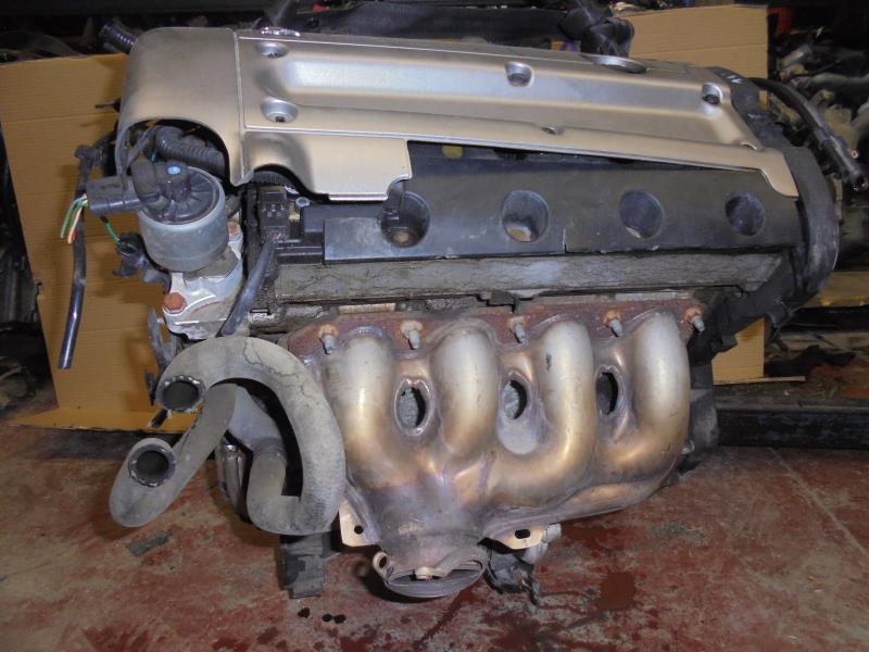 Moteur PEUGEOT 307 PHASE 1 CABRIOLET  - 1
